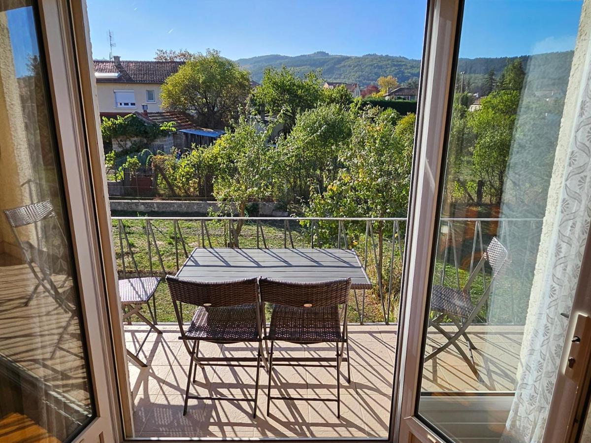 La Bourzede F3 Apartment Langeac Bagian luar foto